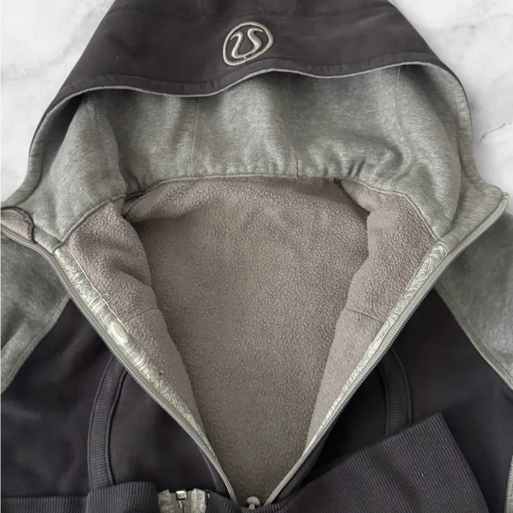 Lululemon Athletica Two-Tone Gray Women's Hoodie - Picture 3 of 7
